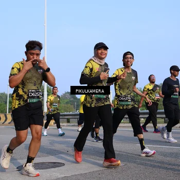 Runner Photo 6330954