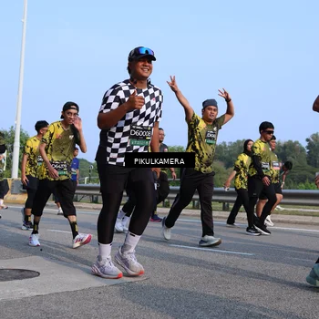 Runner Photo 6330967