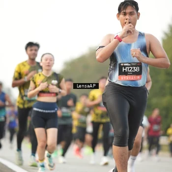 Runner Photo 6331035