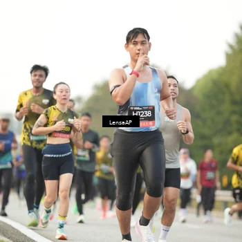 Runner Photo 6331036