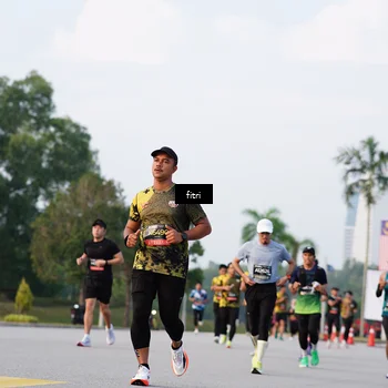 Runner Photo 6331050