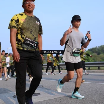 Runner Photo 6331061