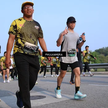 Runner Photo 6331073