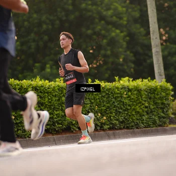 Runner Photo 6331075