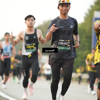 Runner Photo 6331076