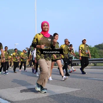Runner Photo 6331114