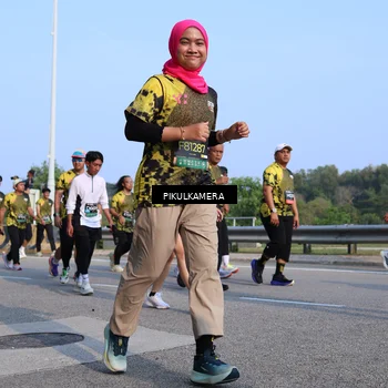 Runner Photo 6331123