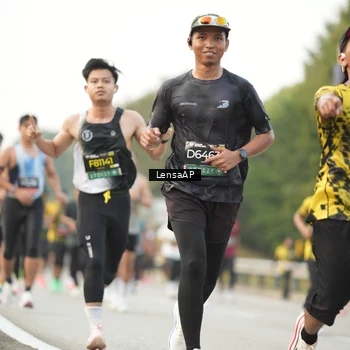 Runner Photo 6331133