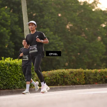 Runner Photo 6331174