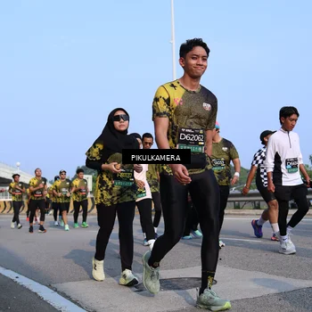 Runner Photo 6331175