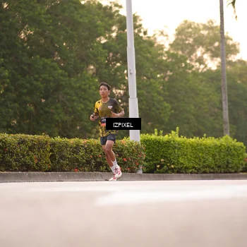 Runner Photo 6331255