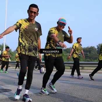 Runner Photo 6331304
