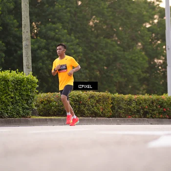 Runner Photo 6331340