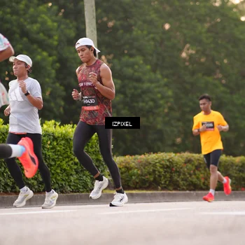 Runner Photo 6331341