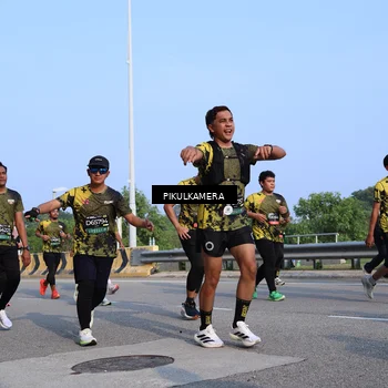 Runner Photo 6331345