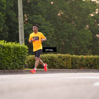 Runner Photo 6331365