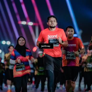 Runner Photo 6331370