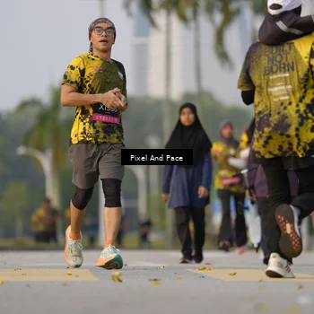 Runner Photo 6331372