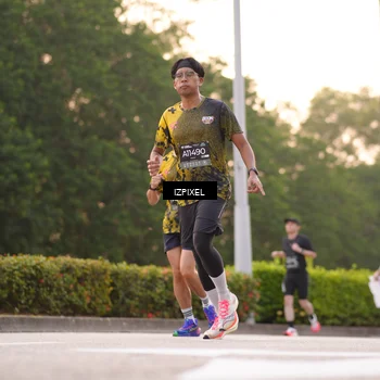 Runner Photo 6331395