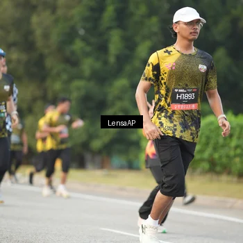 Runner Photo 6331473