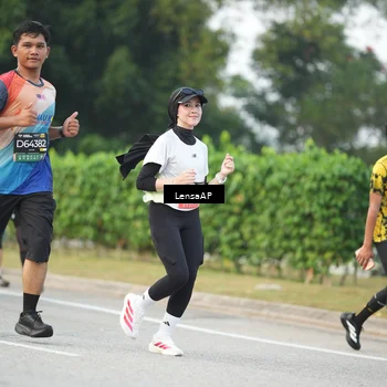 Runner Photo 6331524