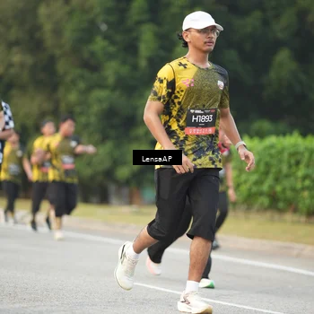 Runner Photo 6331526