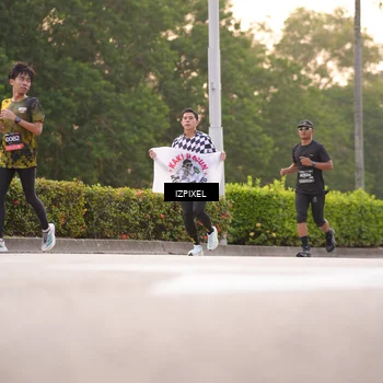 Runner Photo 6331562