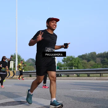 Runner Photo 6331567