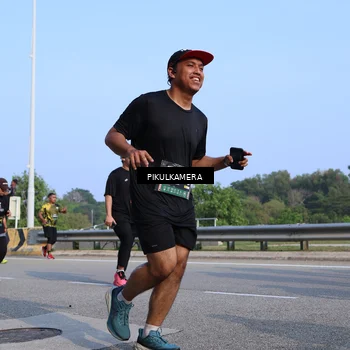Runner Photo 6331587