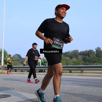 Runner Photo 6331595