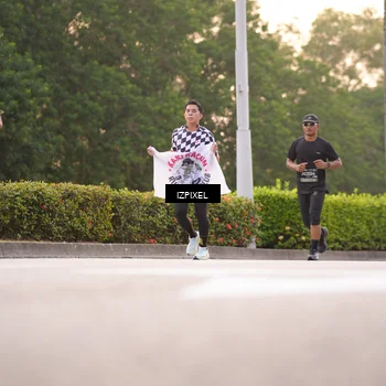 Runner Photo 6331599
