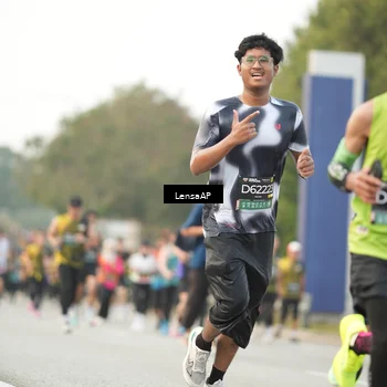 Runner Photo 6331609