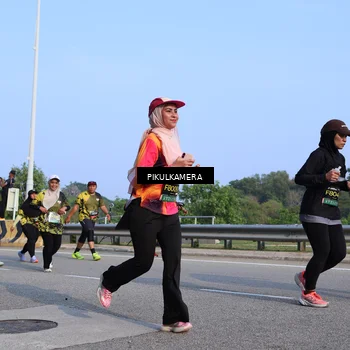 Runner Photo 6331628