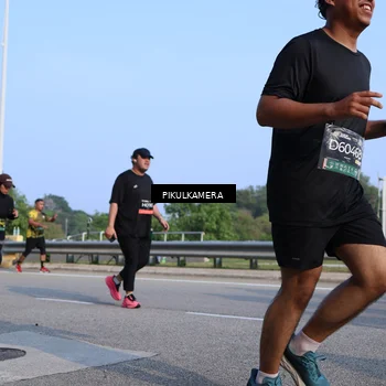 Runner Photo 6331631
