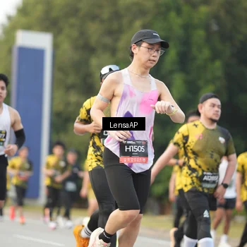 Runner Photo 6331662