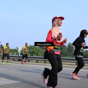 Runner Photo 6331666