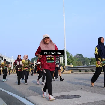 Runner Photo 6331685