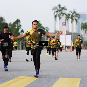 Runner Photo 6331696