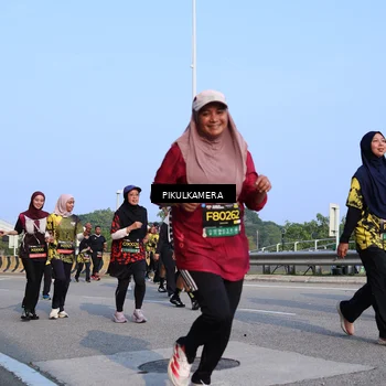 Runner Photo 6331729