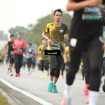 Runner Photo 6331748