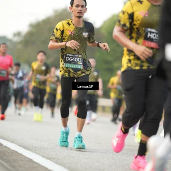 Runner Photo 6331753