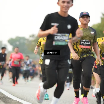 Runner Photo 6331767
