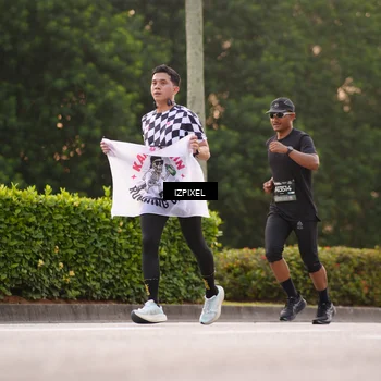 Runner Photo 6331778