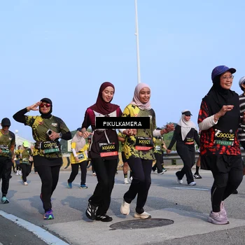 Runner Photo 6331814