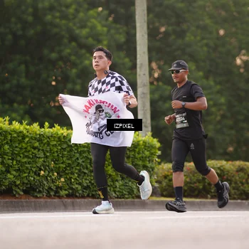 Runner Photo 6331843