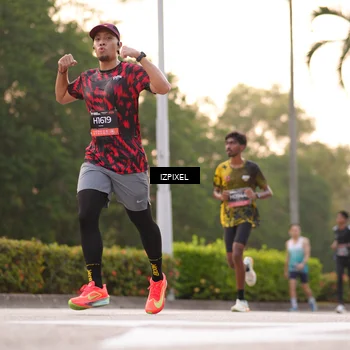 Runner Photo 6331848