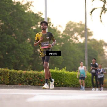 Runner Photo 6331859