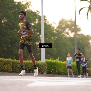 Runner Photo 6331886