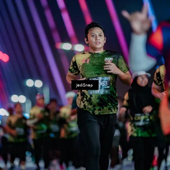 Runner Photo 6331890