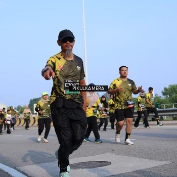 Runner Photo 6331929